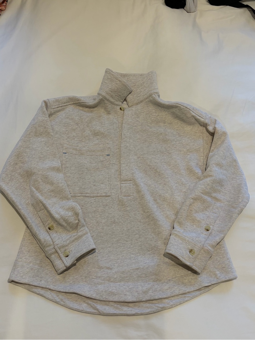 Alice Walk Cozy Sweatshirt - Perfect condition